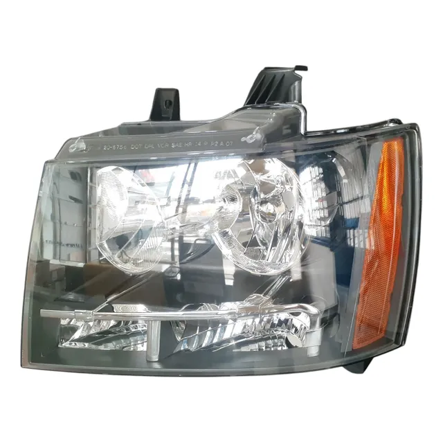 Faro Delantero Chevrolet Tahoe Avalancha 07-11 (piloto)