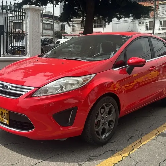 Ford Fiesta 2012 1.6 Sportback Automática