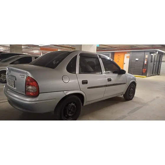 Chevrolet Corsa Classic 1.6 Gl
