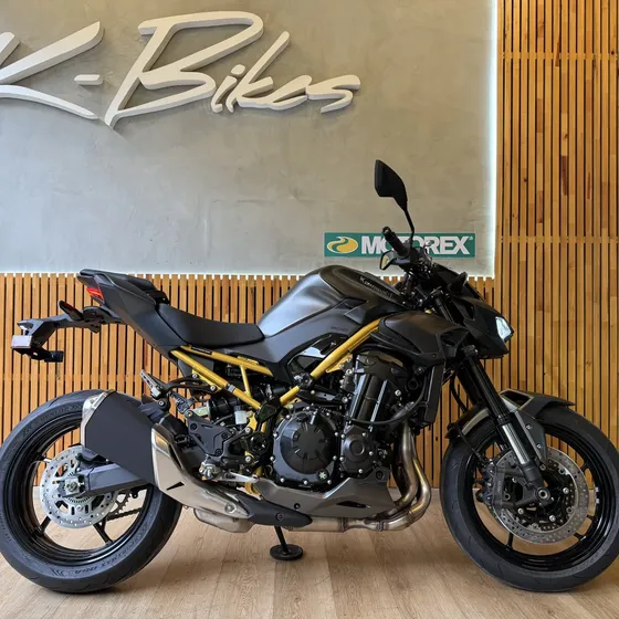 Kawasaki Z900