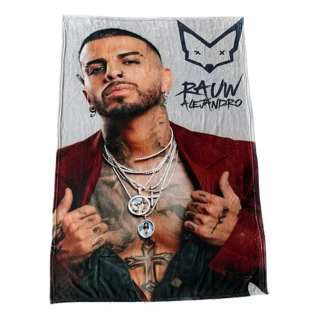 Frazada Cobija Cantante Rauw Alejandro Viajera Ultra Suave