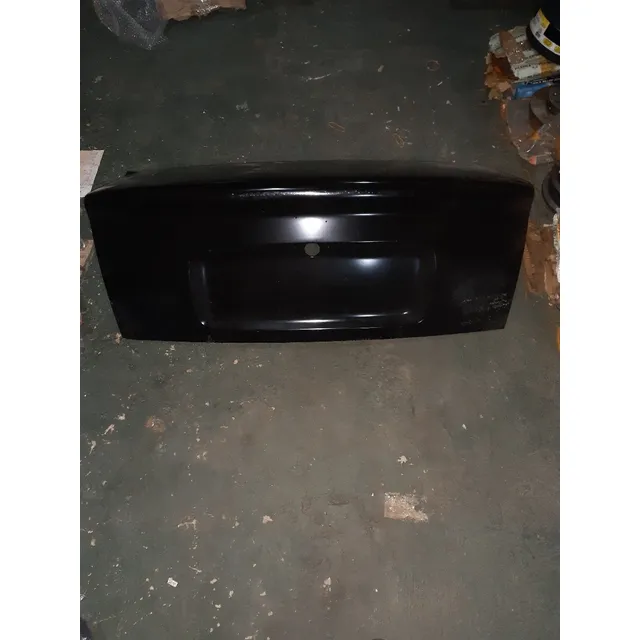 Tapa Maleta Chevrolet Corsa Tipo Sedan 4 Puertas