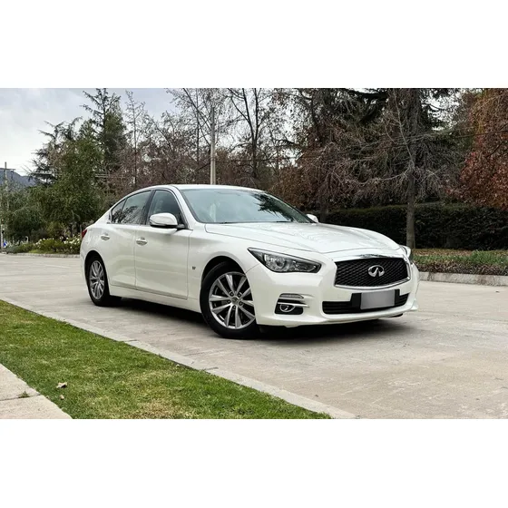 Infiniti Q50 3.7