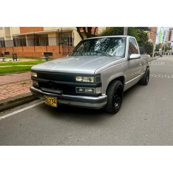 Chevrolet Silverado 5.7 C1500 Fleetside
