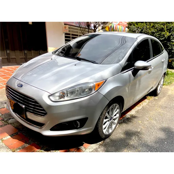Ford Fiesta 1.6 Titanium At