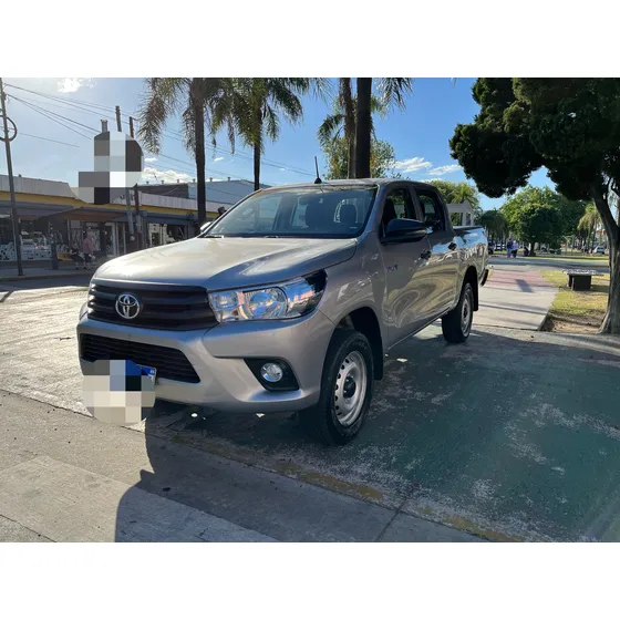 Toyota Hilux Pick-up 2.4 Cd Dx 150cv 4x4