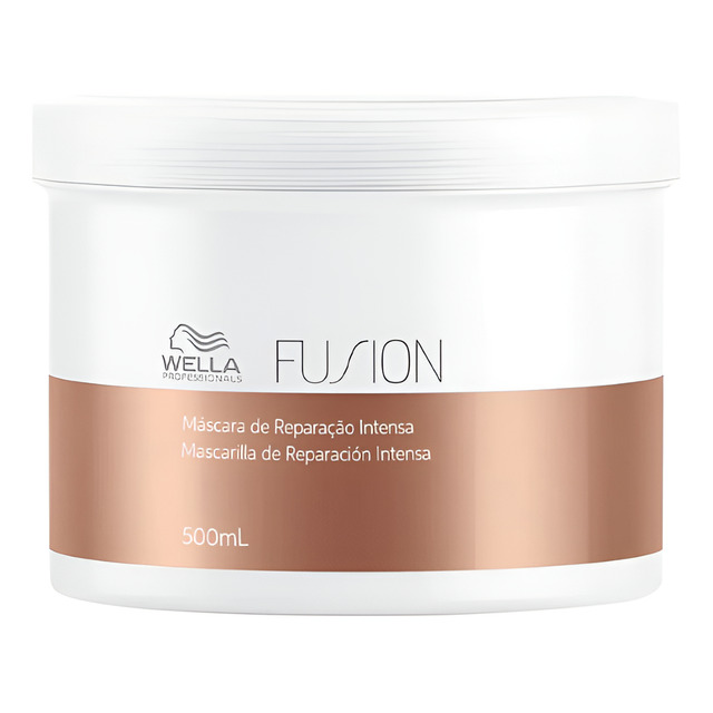 Máscara Wella Fusion Reconstrutora 500ml Cabelo Forte E Revitalizado Máscara Wella Fusion Reconstrutora 500ml Cabelo Forte E Revitalizado