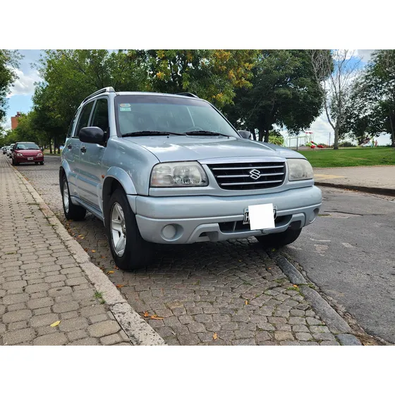 Suzuki Grand Vitara 2.0 Mt