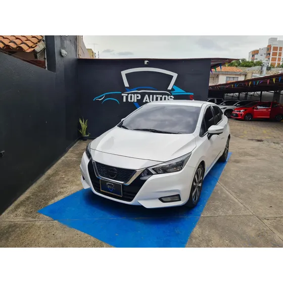 Nissan Versa Exclusive