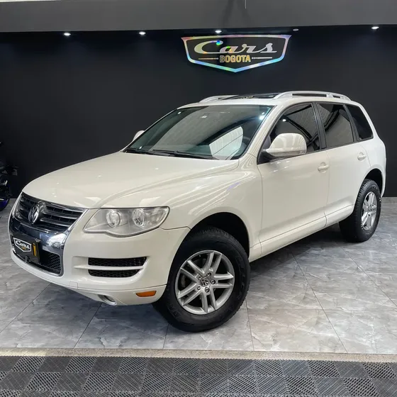Volkswagen Touareg I 2010 2.5 R5 Tdi