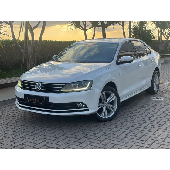 Volkswagen Jetta 1.4 Tsi Comfortline 4p