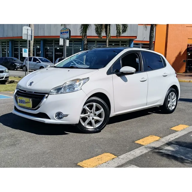 Peugeot 208 1.5 Allure 8v