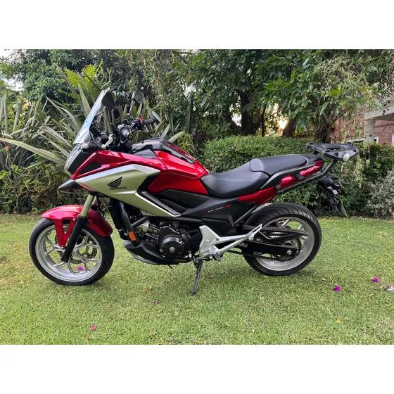 Honda Nc 750 Xa 2017 Única 15.000 Km Acepto Permutas