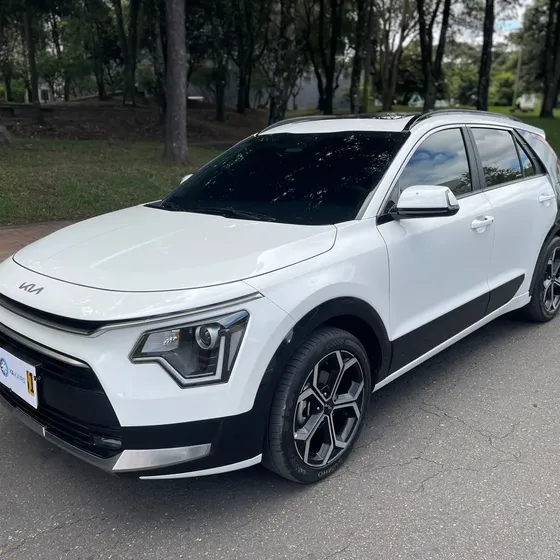 Kia Niro Hibrido 2025 1.6 Hev Zenith At