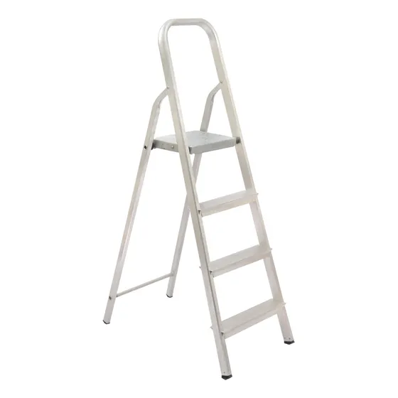 Escalera Doméstica Maestro de aluminio con 4 peldaños