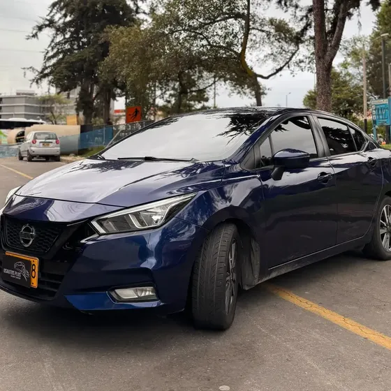 Nissan Versa 2021 Exclusive
