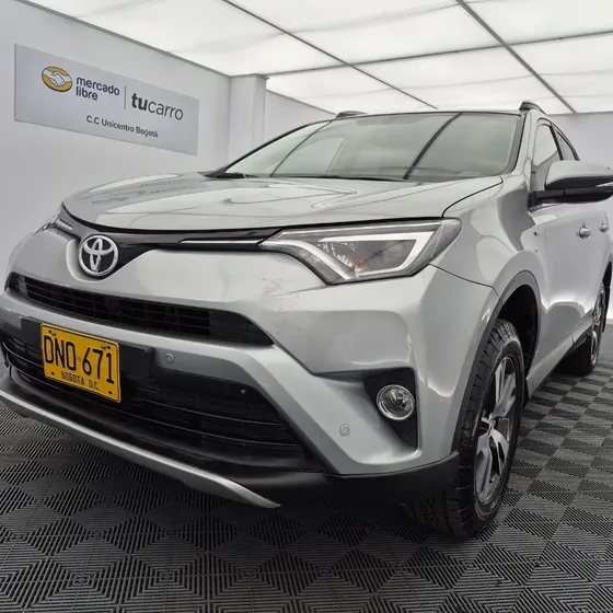 Toyota Rav4 2017 2.5 Xroad