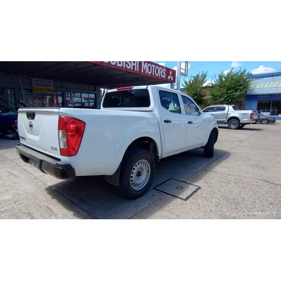 Nissan Frontier 2.3 S Cd 4x4 Mt