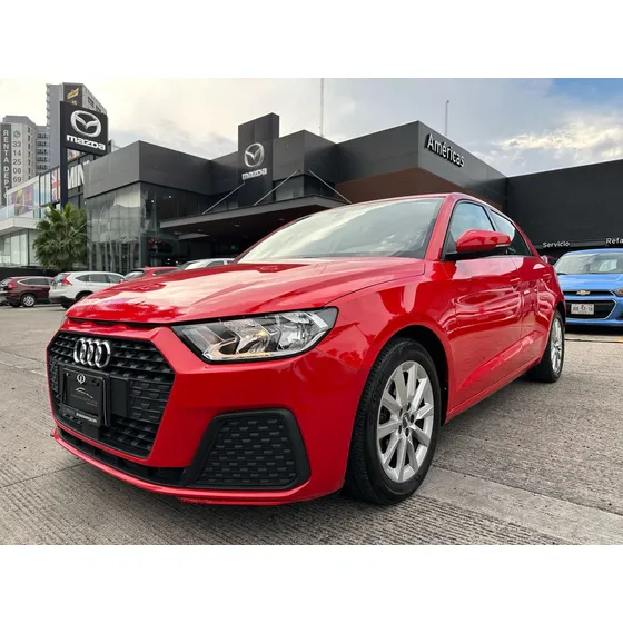 Audi A1 1.4 Sportback Cool S-tronic Dsg