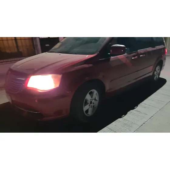 Volkswagen Routan Prestge 3.8