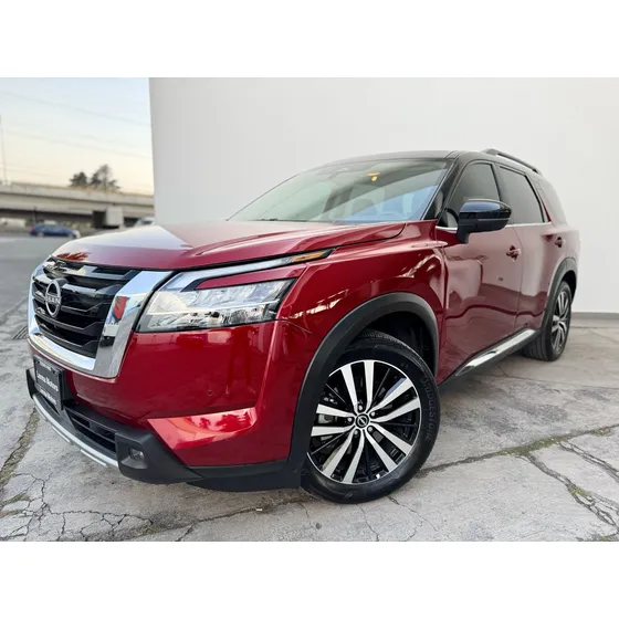 Nissan Pathfinder 3.5 Platinum 4x4 At