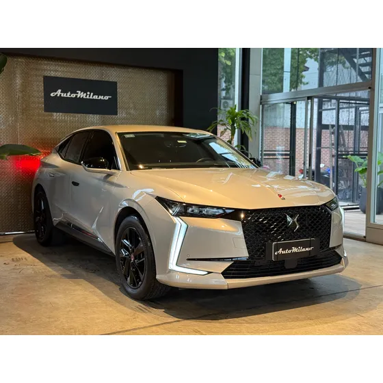 D·s Ds4 1.6 Performance Line 215 At8