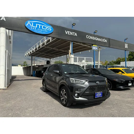Toyota Raize 1.0t Xle Fwd Cvt Bitono