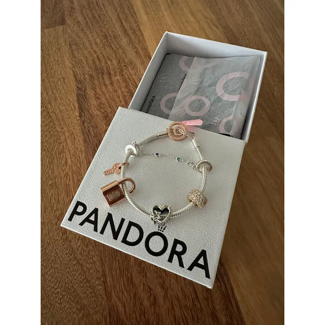 Pulsera Pandora Con Charms