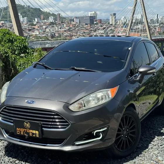 Ford Fiesta 2015 1.6 Hatchback Titanium At