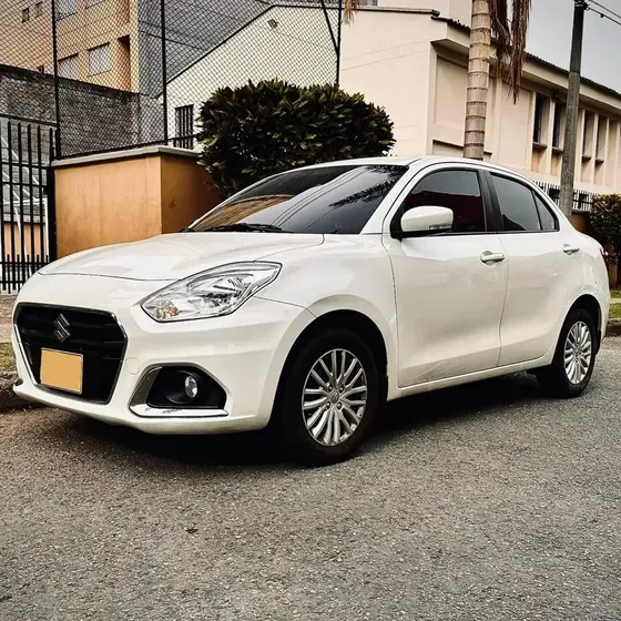 Suzuki Swift 2023 Dzire M.t 1.2 L