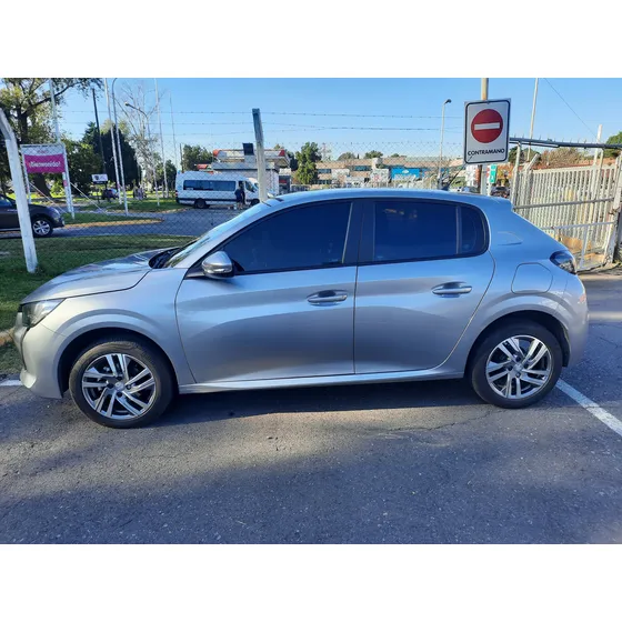 Peugeot 208 1.6 Allure Pack