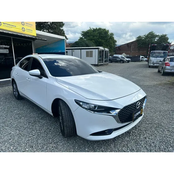 Mazda 3 2.0 Touring