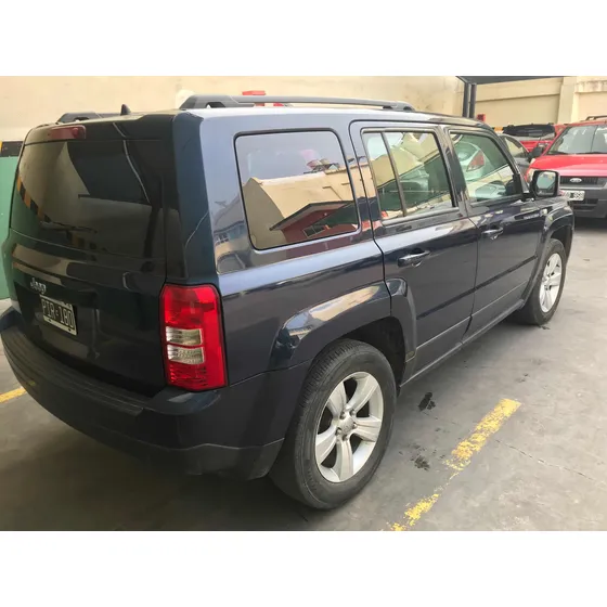 Jeep Patriot 2.4 Sport 4x4 170cv Atx