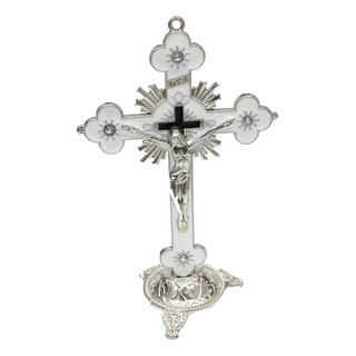 Aplicável A Crucifijo De Metal Con Base De Jesucristo En La Aplicável A Crucifijo De Metal Con Base De Jesucristo En La