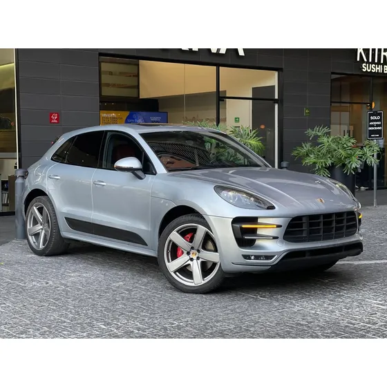 Porsche Macan 3.7 Turbo At