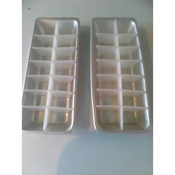 Cubetas De Hacer Hielo De Aluminio