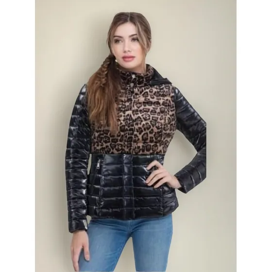 Chamarra Con Diseño En Animal Print Modelo Karen