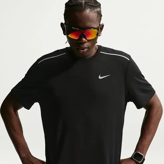 Nike Miler Playera Negra  Drifit Uv De Correr Para Hombre