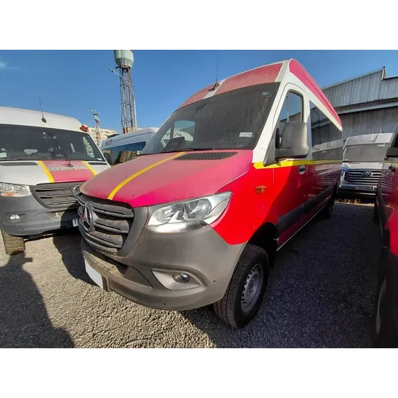 Mercedes Benz Sprinter 2025