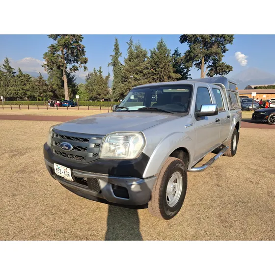 Ford Ranger Pickup Xl L4 Crew Cab 5vel Aa Mt
