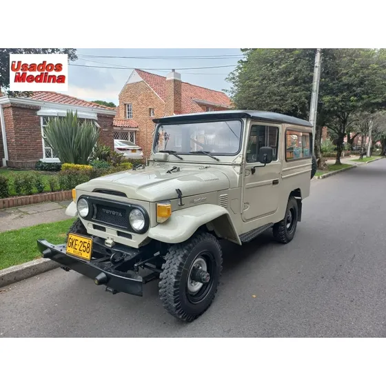 Toyota Land Cruiser 1979 4.3 Fj43
