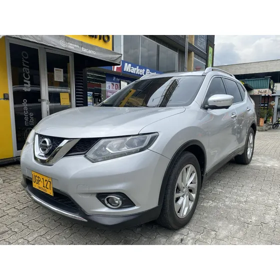 Nissan X-trail 2.5 Exclusive 4x4