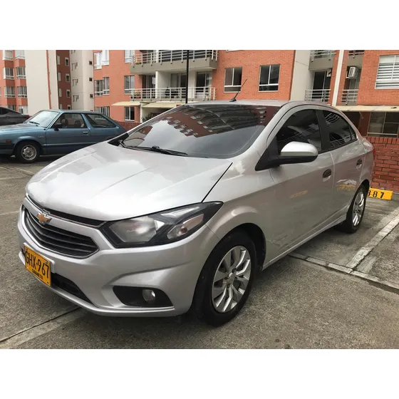 Chevrolet Onix Lt 1.4 Mecánico