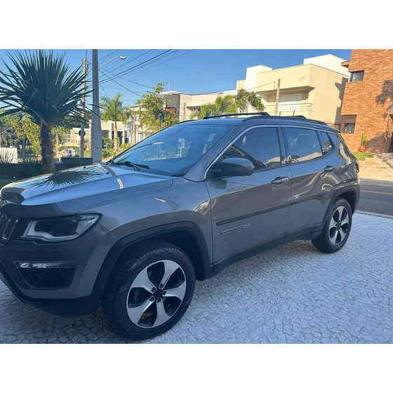 Jeep Compass 2.0 Longitude Aut. 5p