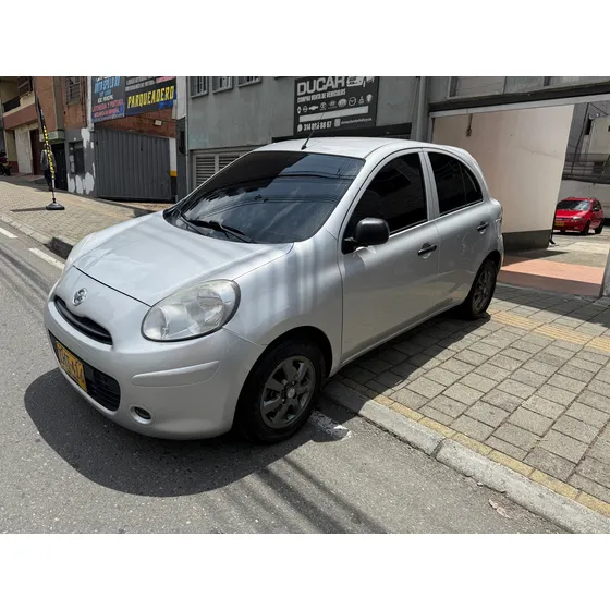 Nissan March 1.6 Active