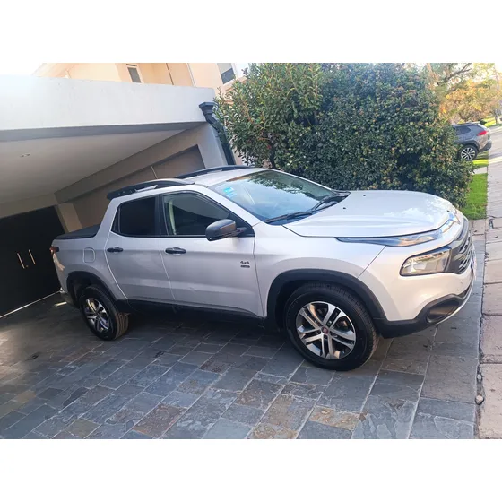 Fiat Toro 2.0 Freedom 4x4 At