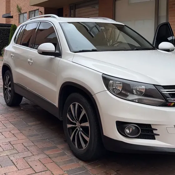 Volkswagen Tiguan 2012 2.0 Sport & Style