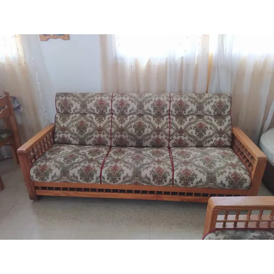 Muebles De Madera De Pino. Recibo Y Comedor. Usados