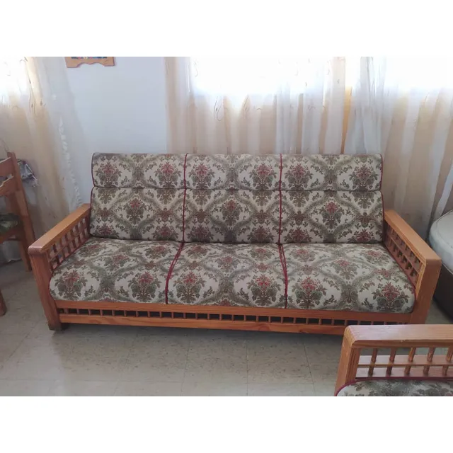 Muebles De Madera De Pino. Recibo Y Comedor. Usados