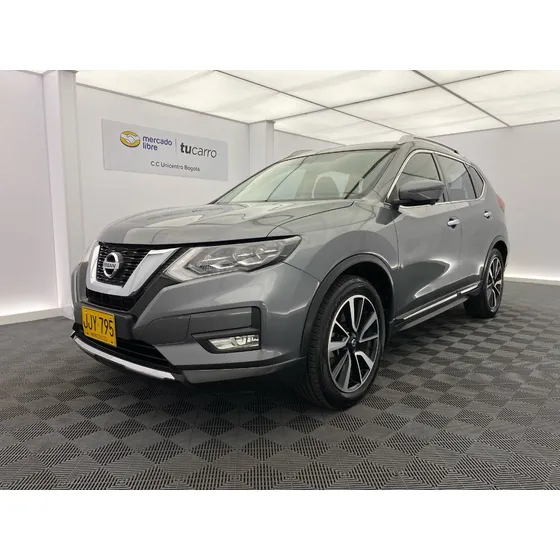 Nissan X-trail 2.5 Exclusive 4x4